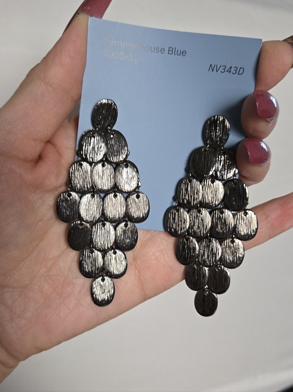 Vintage Black Textured Disc Drop Earrings - Picture 12 of 16
